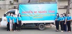 Tặng 3,5 tấn rau củ quả cho Hội LHPN thành phố Hồ Chí Minh 