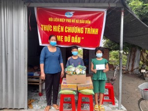 Hội LHPN Bàu Đồn nhận “Mẹ đỡ đầu” thêm 2 trẻ mồ côi 