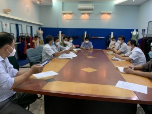Đồng hành, hỗ trợ doanh nghiệp thực hiện “mục tiêu kép” 