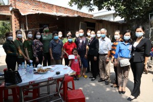 Hội Phụ nữ Công an Tây Ninh: Chăm sóc, nuôi dưỡng trẻ mồ côi do tác động của dịch Covid -19 