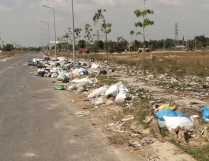 Bến Cầu: Nhiều bãi rác lộ thiên 