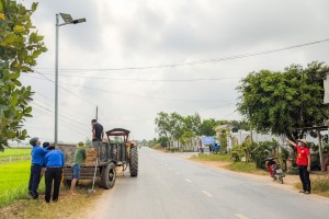 Khởi công công trình “Thắp sáng đường quê” tại khu phố Lộc Thành, phường Lộc Hưng 