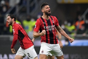 Giroud lập cú đúp, AC Milan hạ Inter đầy kịch tính 