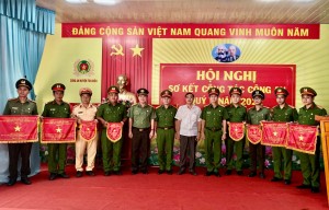 Quý I.2022, Công an Tân Biên triệt xóa 18 vụ 117 đối tượng đánh bạc và tổ chức đánh bạc - Báo Tây Ninh Online