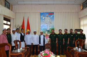 Ban Đại diện cộng đồng Hồi giáo Islam tỉnh Tây Ninh: Chúc tết Bộ CHQS tỉnh - Báo Tây Ninh Online