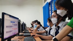 Hôm nay, thí sinh lớp 12 thử đăng ký thi tốt nghiệp THPT trực tuyến - Báo Tây Ninh Online