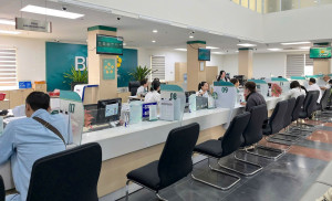 Thanh toán không dùng tiền mặt chuyển biến tích cực