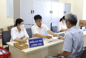 Chi trả sớm lương hưu, trợ cấp bảo hiểm xã hội tháng 5.2025 trước kỳ nghỉ lễ 30.4