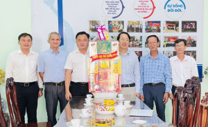 Lãnh đạo TP. Tây Ninh thăm, chúc mừng các cơ sở tôn giáo nhân dịp lễ Phục sinh năm 2025