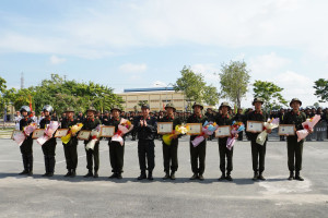 Bế giảng khoá huấn luyện công dân thực hiện nghĩa vụ tham gia Công an Nhân dân