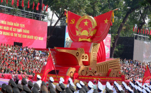 Diễu binh, diễu hành: Uy nghiêm, hùng tráng