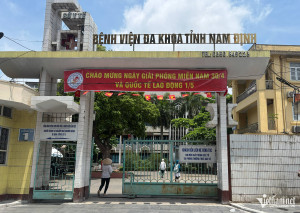 Vụ tố ‘nộp đủ tiền mới cấp cứu’ ở Nam Định: Đình chỉ một số nhân viên y tế