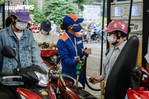 Đề xuất tiếp tục giảm thuế bảo vệ môi trường với xăng dầu đến hết năm 2026
